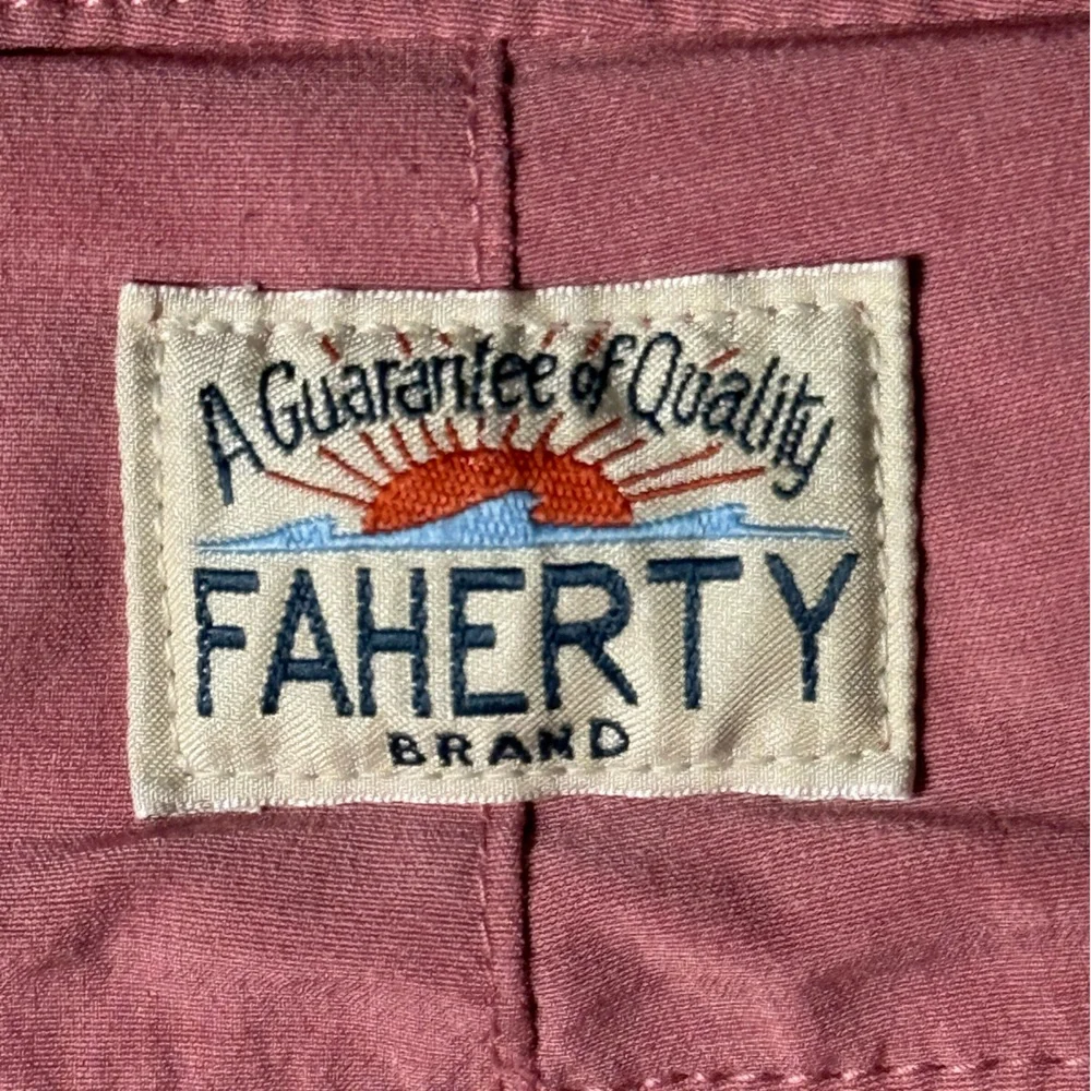 Faherty All Day Hybrid Short 5” Inseam Pink Size 40. MSC0013